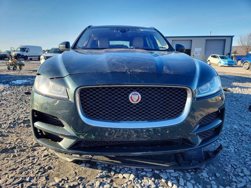 Photo 5 from auction – 2018 JAGUAR F-PACE PRE with VIN SADCJ2EV5JA262560