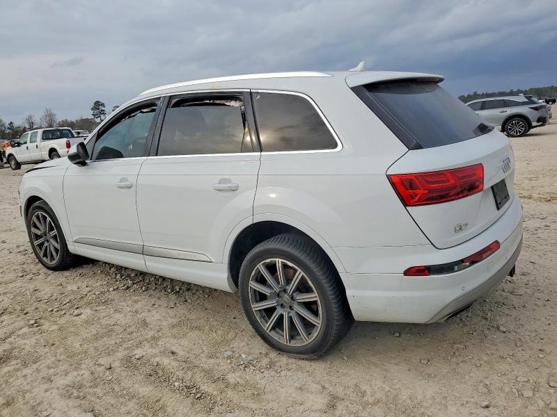 Photo 2 from auction – 2019 AUDI Q7 PREMIUM with VIN WA1LHAF7XKD042374