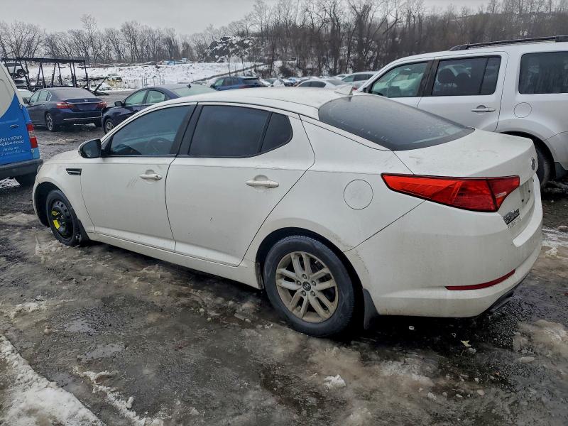 Photo 2 from auction – 2011 KIA OPTIMA LX with VIN KNAGM4A7XB5066662