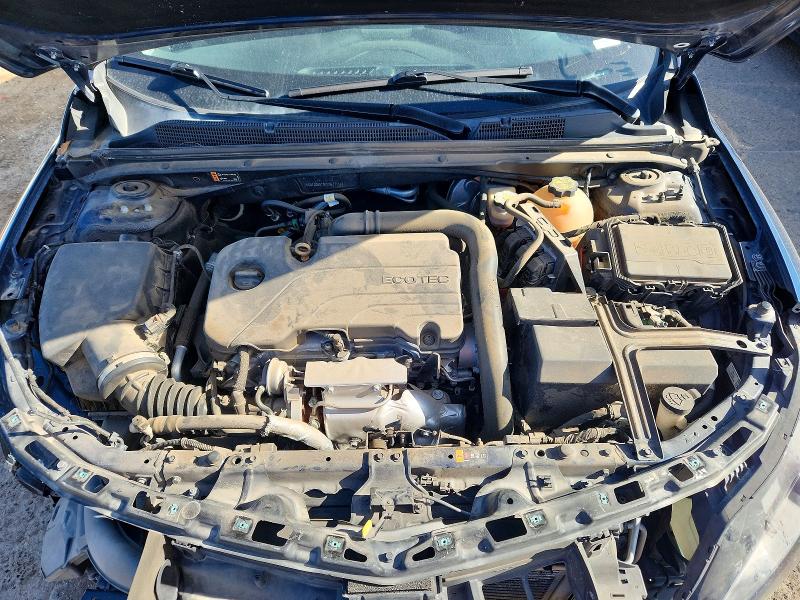 Photo 11 from auction – 2020 CHEVROLET MALIBU LT with VIN 1G1ZD5ST0LF067711