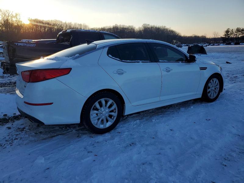 Photo 3 from auction – 2014 KIA OPTIMA with VIN 5XXGN4A76EG327639