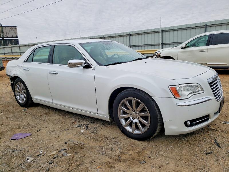 Photo 4 from auction – 2012 CHRYSLER 300 LIMITE with VIN 2C3CCACG1CH273262