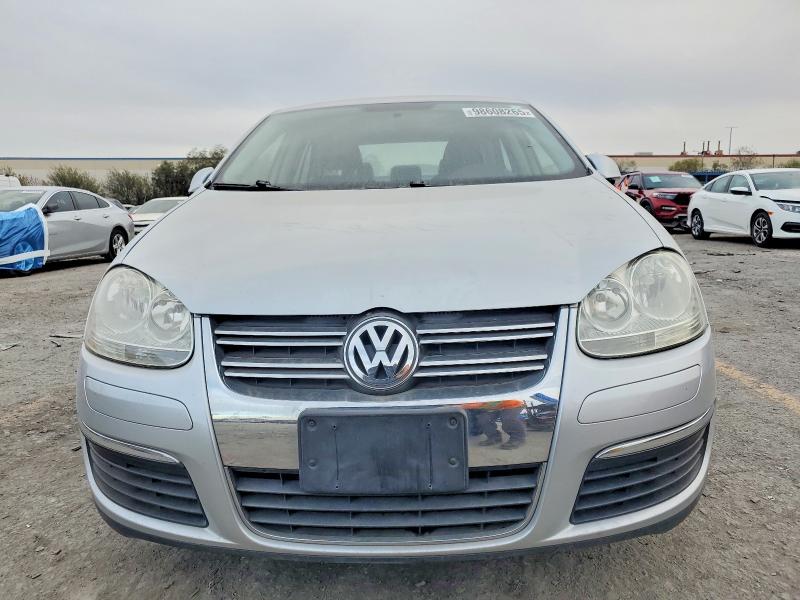 Photo 5 from auction – 2008 VOLKSWAGEN JETTA WOLF with VIN 3VWRJ71KX8M137904