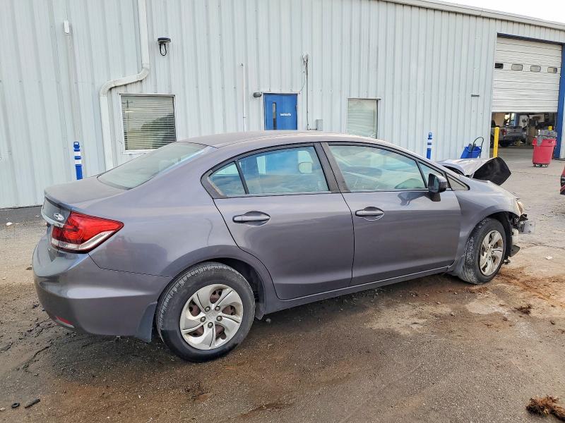 Photo 3 from auction – 2015 HONDA CIVIC LX with VIN 19XFB2F50FE111442