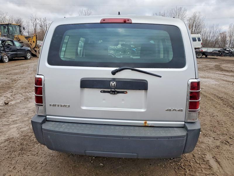 Photo 6 from auction – 2007 DODGE NITRO SXT with VIN 1D8GU28K07W599530