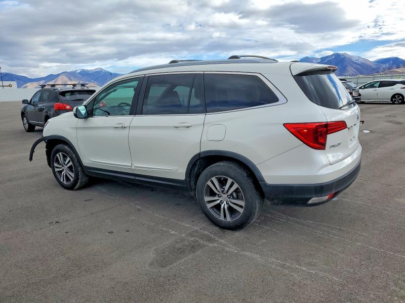 Photo 2 from auction – 2016 HONDA PILOT with VIN 5FNYF5H32GB042615