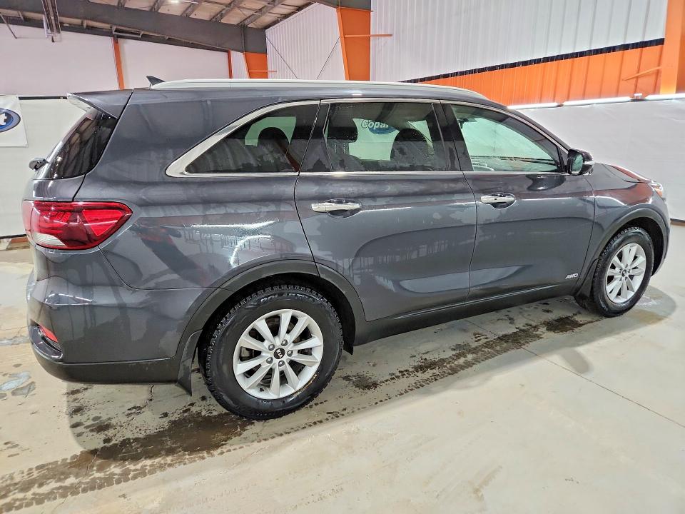 Photo 3 from auction – 2019 KIA SORENTO with VIN 5XYPGDA52KG527644