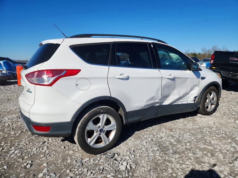 Photo 3 from auction – 2016 FORD ESCAPE with VIN 1FMCU0GX7GUA83137