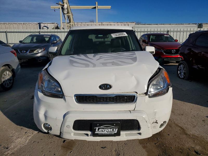 Photo 5 from auction – 2011 KIA SOUL with VIN KNDJT2A27B7726536