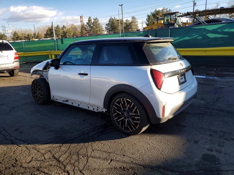 Photo 2 from auction – 2025 MINI COOPER with VIN WMW23GD00S2W69988