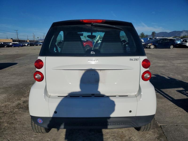 Photo 6 from auction – 2013 SMART FORTWO with VIN WMEEJ3BA7DK601587