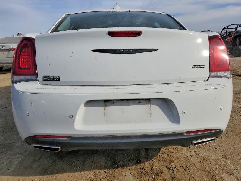 Photo 6 from auction – 2023 CHRYSLER 300 TOURIN with VIN 2C3CCADG6PH552274