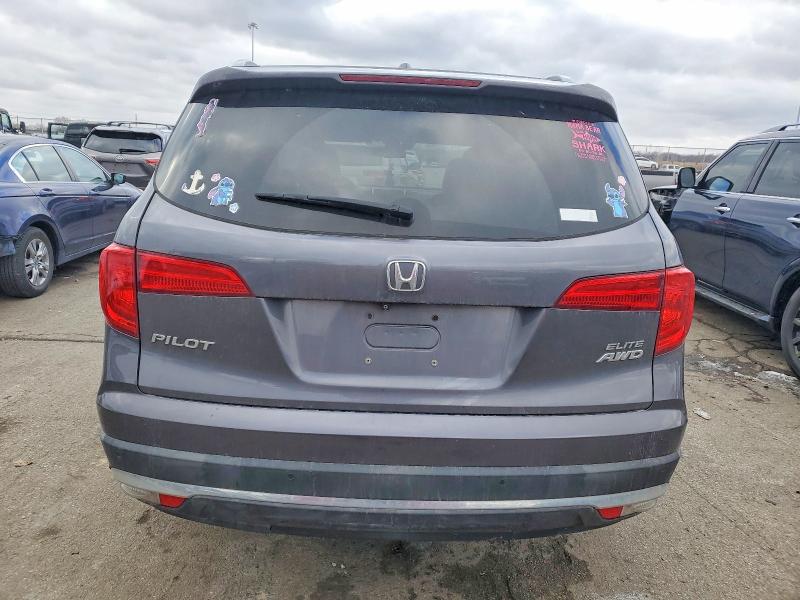 Photo 6 from auction – 2018 HONDA PILOT with VIN 5FNYF6H00JB049629