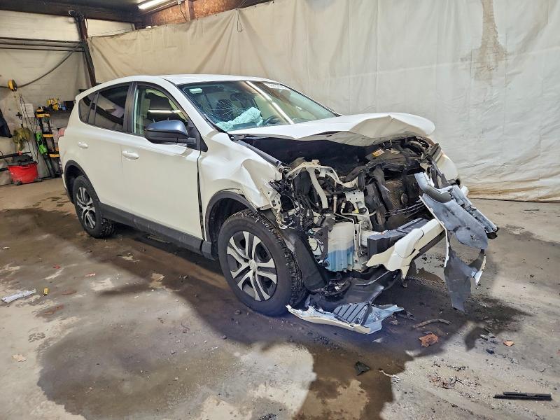 Photo 4 from auction – 2018 TOYOTA RAV4 LE with VIN JTMBFREV0JJ205393
