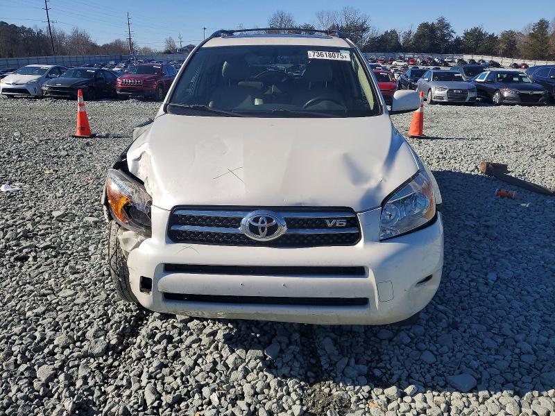 Photo 5 from auction – 2008 TOYOTA RAV4 LIMIT with VIN JTMBK31V185068577