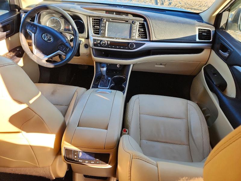 Photo 8 from auction – 2016 TOYOTA HIGHLANDER with VIN 5TDJKRFH1GS250032