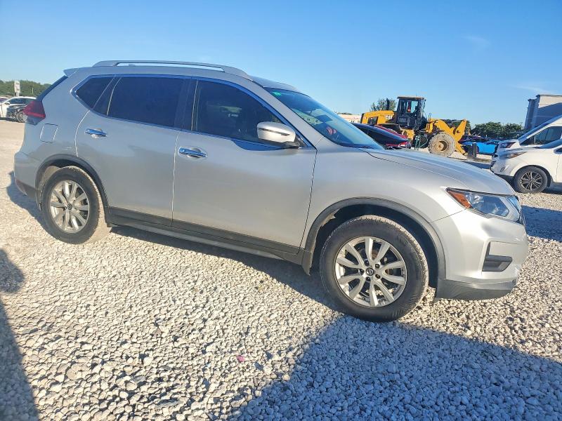 Photo 4 from auction – 2019 NISSAN ROGUE with VIN KNMAT2MT5KP544595