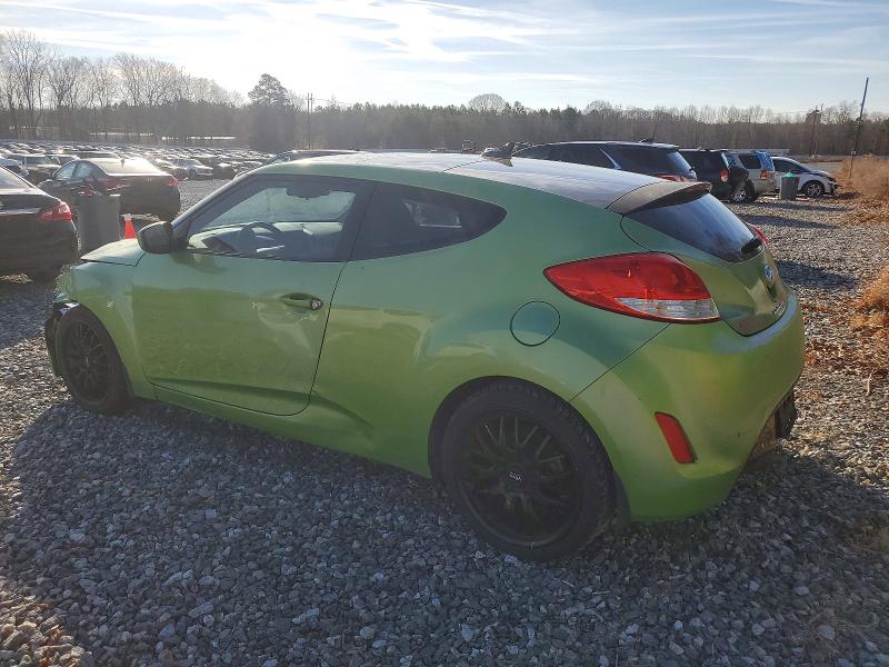 Foto 2 de la subasta – 2012 HYUNDAI VELOSTER con VIN KMHTC6AD5CU062835