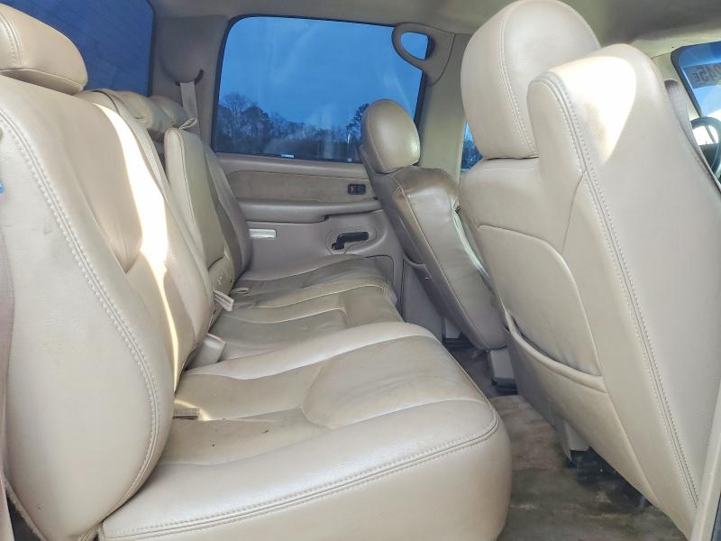 Photo 10 from auction – 2003 CHEVROLET SILVERADO with VIN 1GCGK13U63F155778