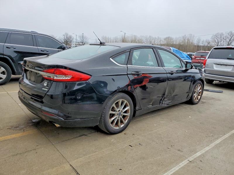 Photo 3 from auction – 2017 FORD FUSION with VIN 3FA6P0HD6HR328473