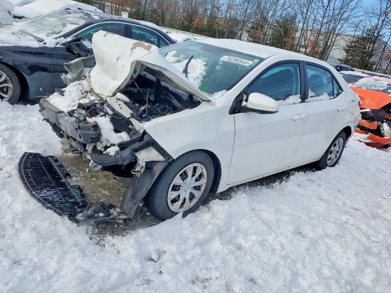 TOYOTA COROLLA L 2014 z numerem VIN 2T1BURHE7EC150282 - Zdjęcie z aukcji