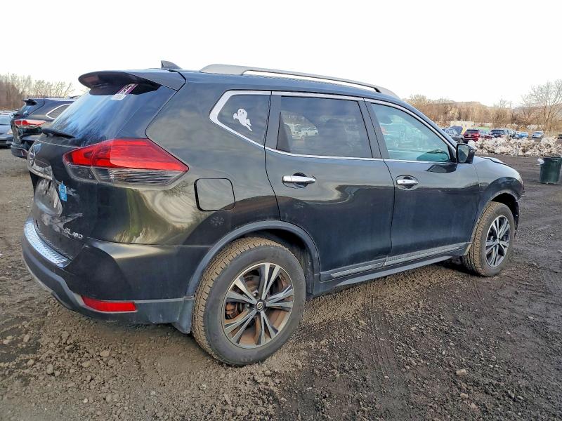 Photo 3 from auction – 2017 NISSAN ROGUE SV with VIN 5N1AT2MVXHC842430