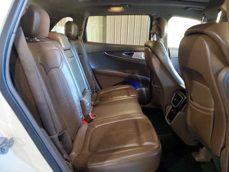 Photo 11 from auction – 2016 LINCOLN MKX RESERV with VIN 2LMPJ8LP2GBL23297