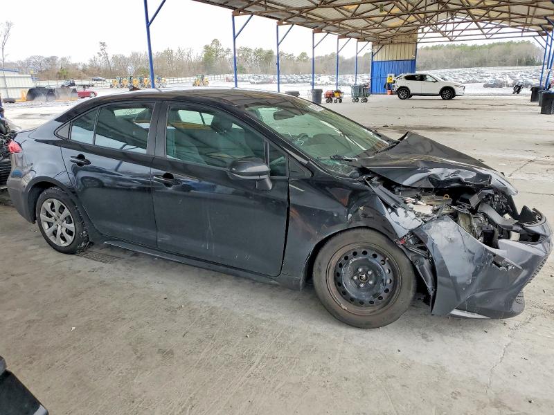 Photo 4 from auction – 2021 TOYOTA COROLLA LE with VIN 5YFEPMAE4MP257273