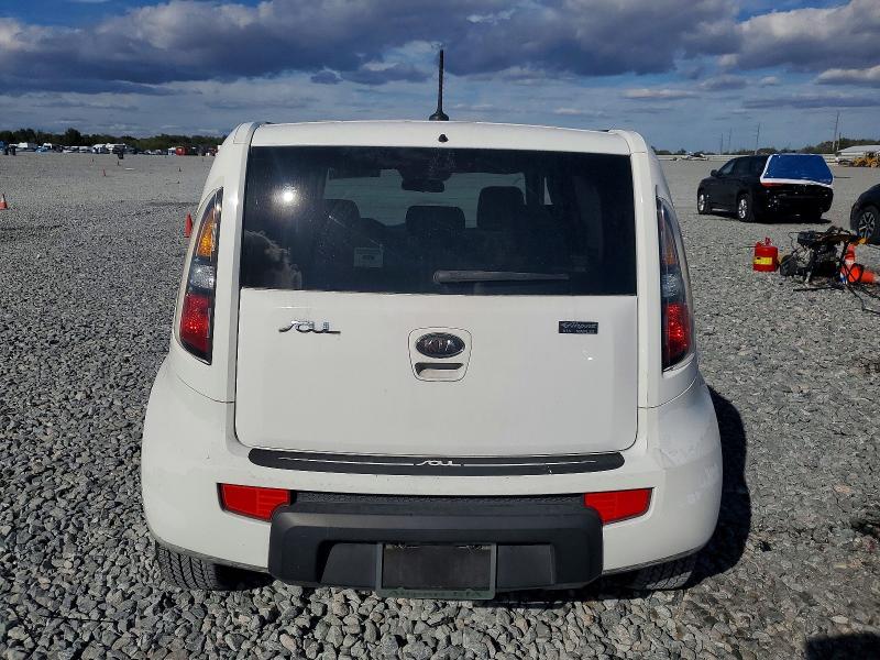 Photo 6 from auction – 2011 KIA SOUL + with VIN KNDJT2A24B7331200