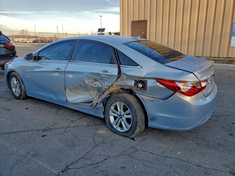 Photo 2 from auction – 2011 HYUNDAI SONATA GLS with VIN 5NPEB4AC1BH271400