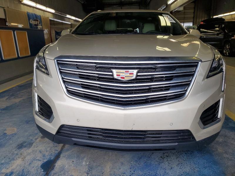 Photo 5 from auction – 2017 CADILLAC XT5 PREMIU with VIN 1GYKNERS3HZ113616