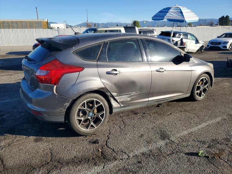 Photo 3 from auction – 2013 FORD FOCUS SE with VIN 1FADP3K23DL245172