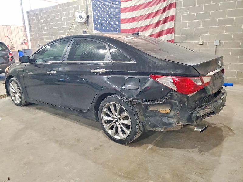 Photo 2 from auction – 2013 HYUNDAI SONATA SE with VIN 5NPEC4AC1DH776398
