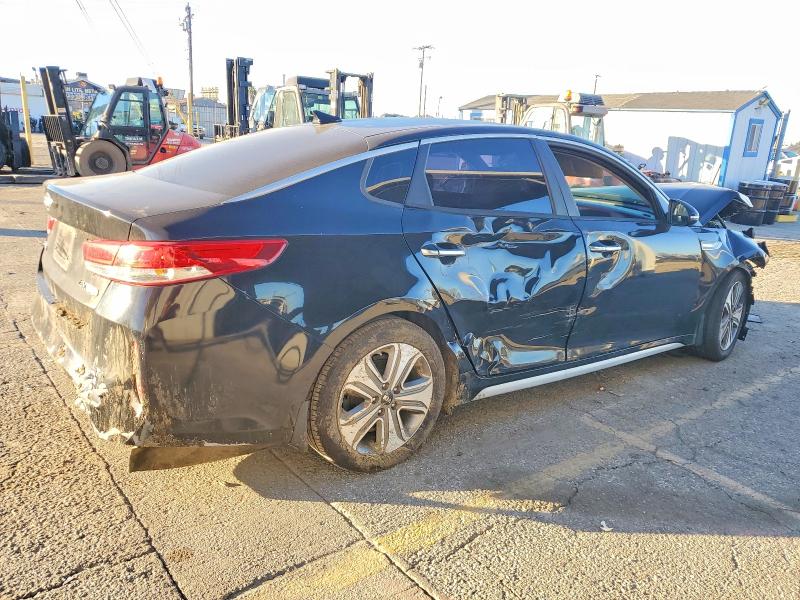 Photo 3 from auction – 2017 KIA OPTIMA HYB with VIN KNAGU4LE9H5012404