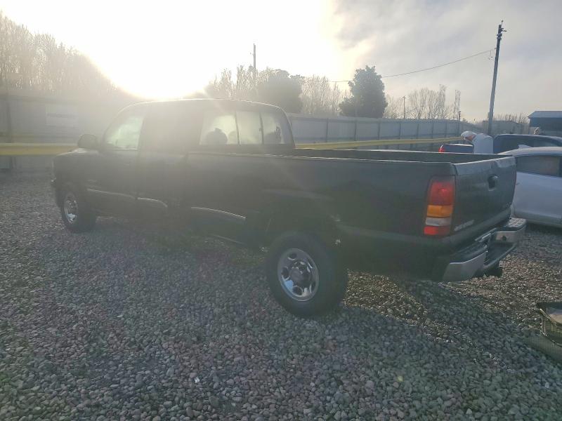 Photo 2 from auction – 2000 CHEVROLET SILVERADO with VIN 1GCGC29U0YE392869