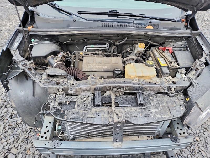 Photo 11 from auction – 2020 CHEVROLET TRAX LS with VIN 3GNCJNSB4LL196576