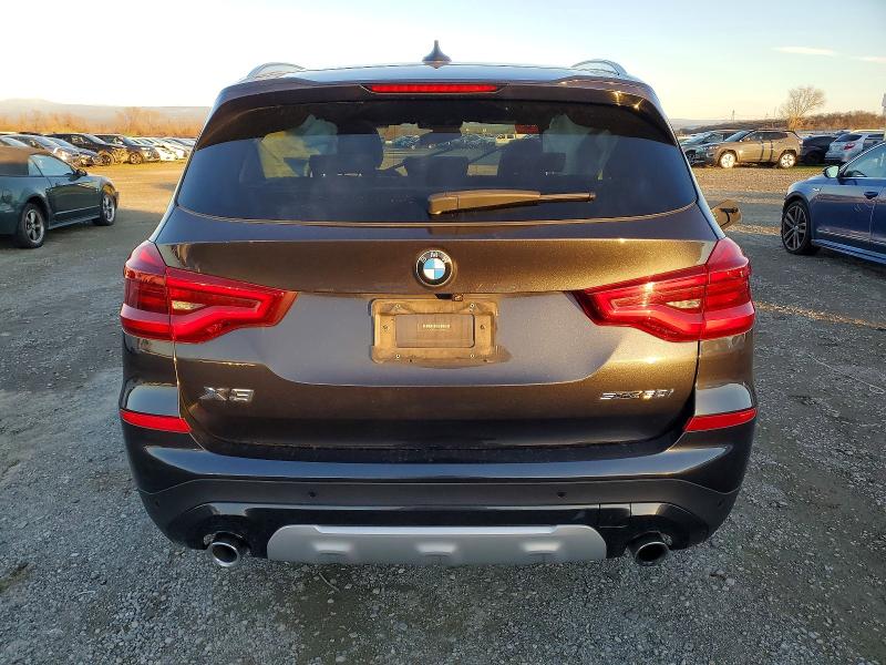 Photo 6 from auction – 2019 BMW X3 with VIN 5UXTR7C53KLF24085