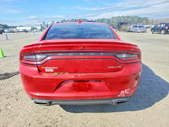 Photo 6 from auction – 2015 DODGE CHARGER SX with VIN 2C3CDXHG3FH852430