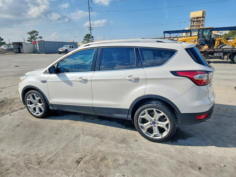 Photo 2 from auction – 2017 FORD ESCAPE with VIN 1FMCU0JD3HUC31316