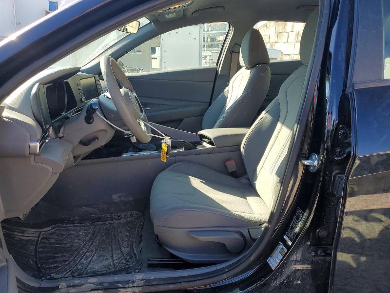 Photo 7 from auction – 2023 HYUNDAI ELANTRA with VIN 5NPLM4AG3PH110932