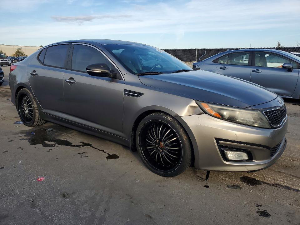 Photo 4 from auction – 2014 KIA OPTIMA with VIN 5XXGN4A75EG313456