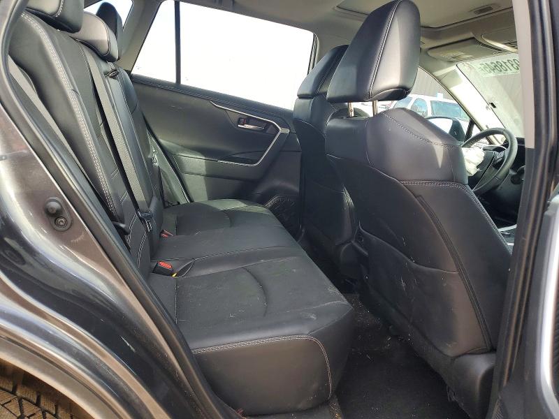 Photo 10 from auction – 2023 TOYOTA RAV4 LIMIT with VIN 2T3N1RFV0PC392625