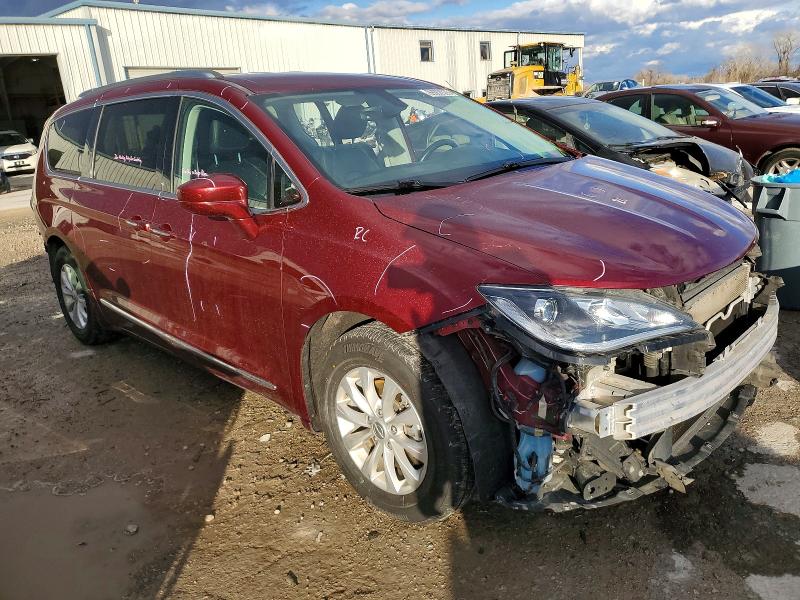 Photo 4 from auction – 2019 CHRYSLER PACIFICA T with VIN 2C4RC1BG6KR655108