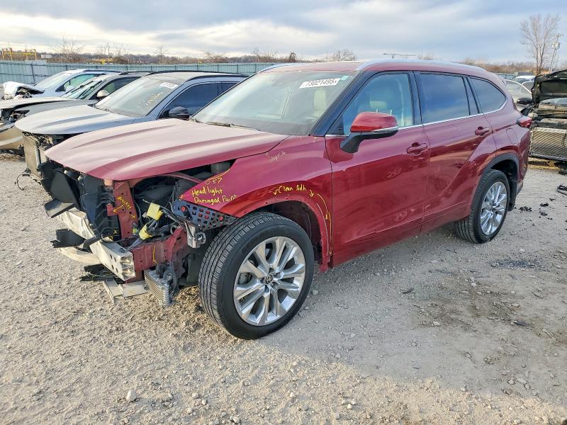 TOYOTA HIGHLANDER 2020 مع رقم تعريف المركبة 5TDDZRBH6LS030894 - صورة من المزاد