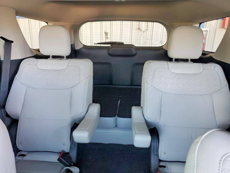 Photo 10 from auction – 2025 FORD EXPLORER with VIN 1FMWK8HC7SGD01016