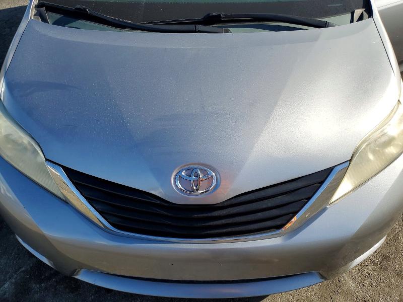 Photo 12 from auction – 2013 TOYOTA SIENNA LE with VIN 5TDKK3DC3DS391267