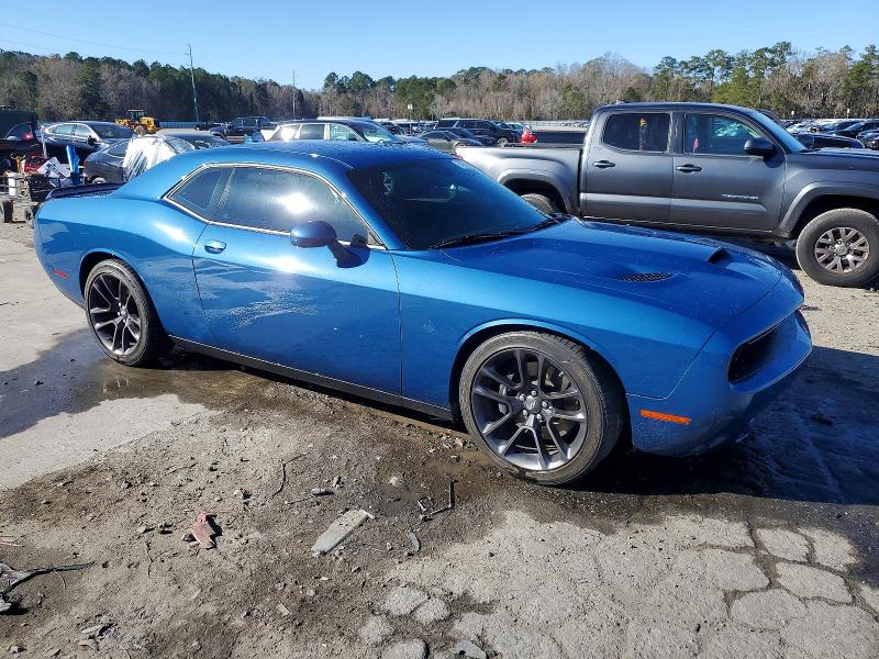 Photo 4 from auction – 2021 DODGE CHALLENGER with VIN 2C3CDZFJ5MH676777