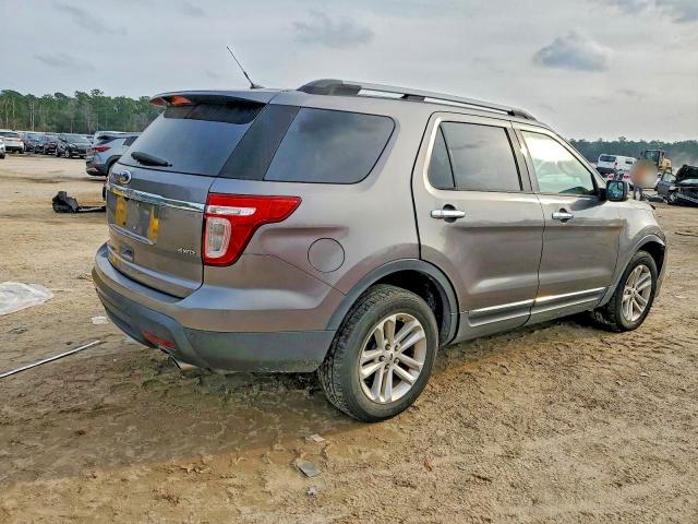 Photo 3 from auction – 2012 FORD EXPLORER X with VIN 1FMHK8D83CGA61510