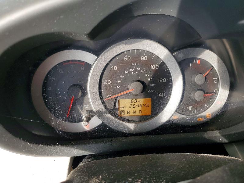 Photo 9 from auction – 2012 TOYOTA RAV4 with VIN 2T3BF4DV6CW186051