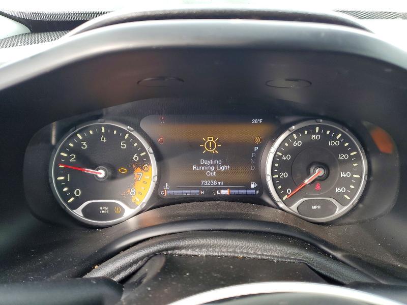 Photo 9 from auction – 2015 JEEP RENEGADE T with VIN ZACCJBCT8FPB50940